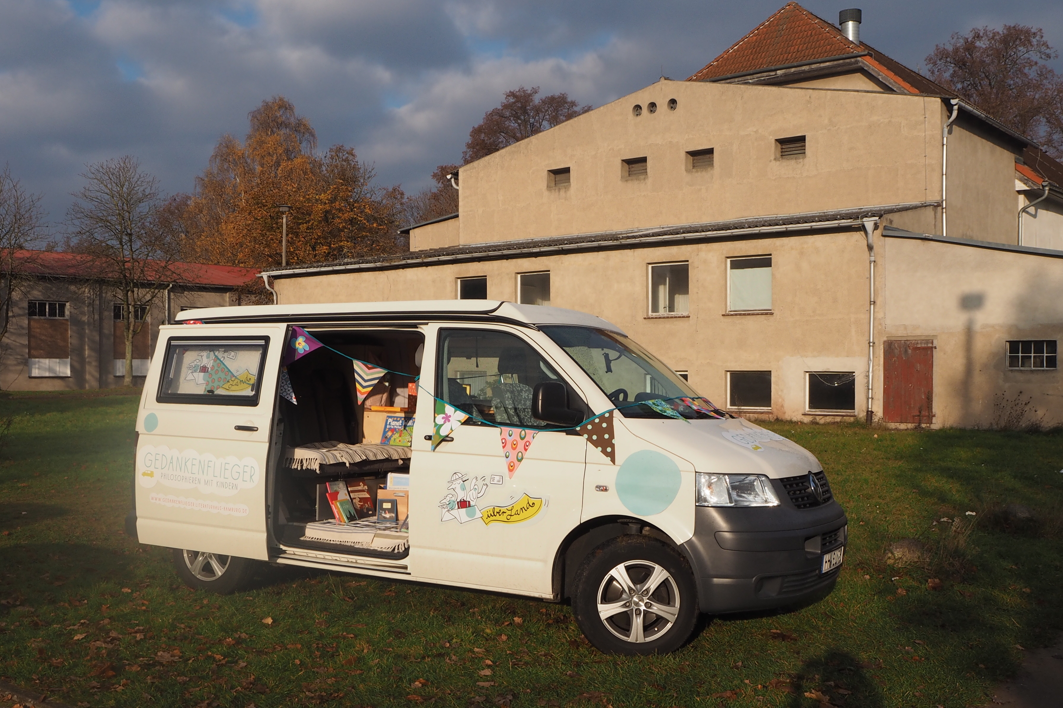 Philomobil in Bruel 2 c Literaturhaus HH